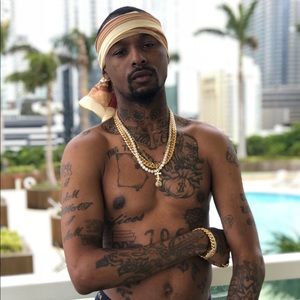 Meet your Posher, Rico